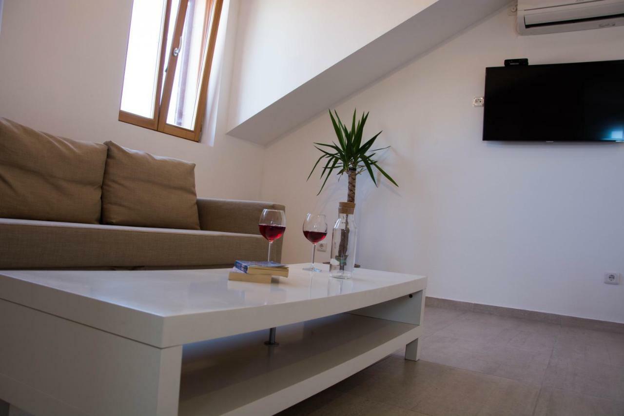 Buga Apartment In Center Of Mali Lošinj Εξωτερικό φωτογραφία